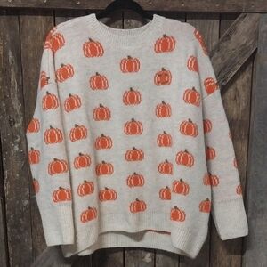 Vince Camuto Pumpkin Motif Sweater - Cream and Orange